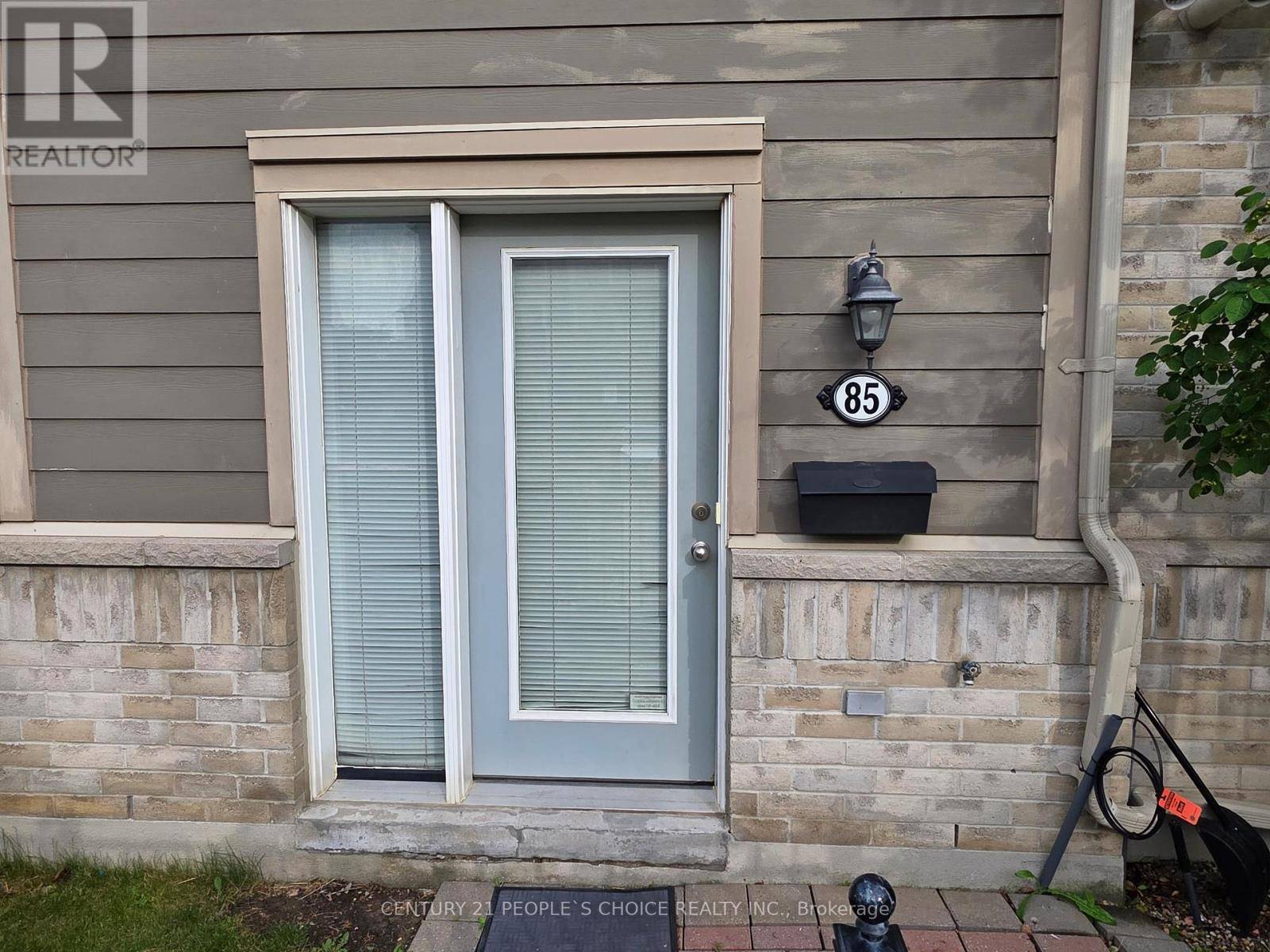60 Fairwood CIR #85, Brampton (sandringham-wellington), ON L6R0Y6