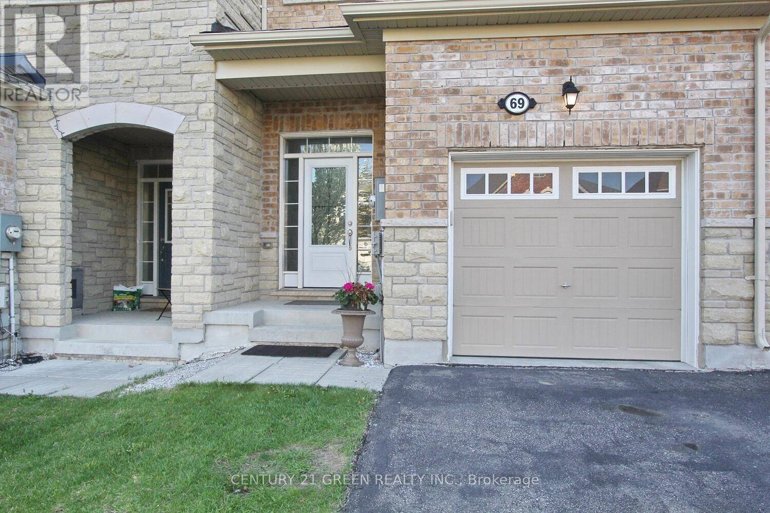 Caledon, ON L7C4B8,69 MAPLE CIDER STREET