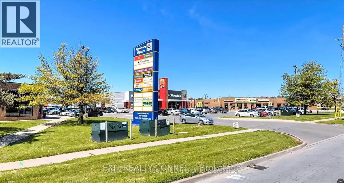 Burlington (appleby), ON L7L5P9,4490 FAIRVIEW STREET
