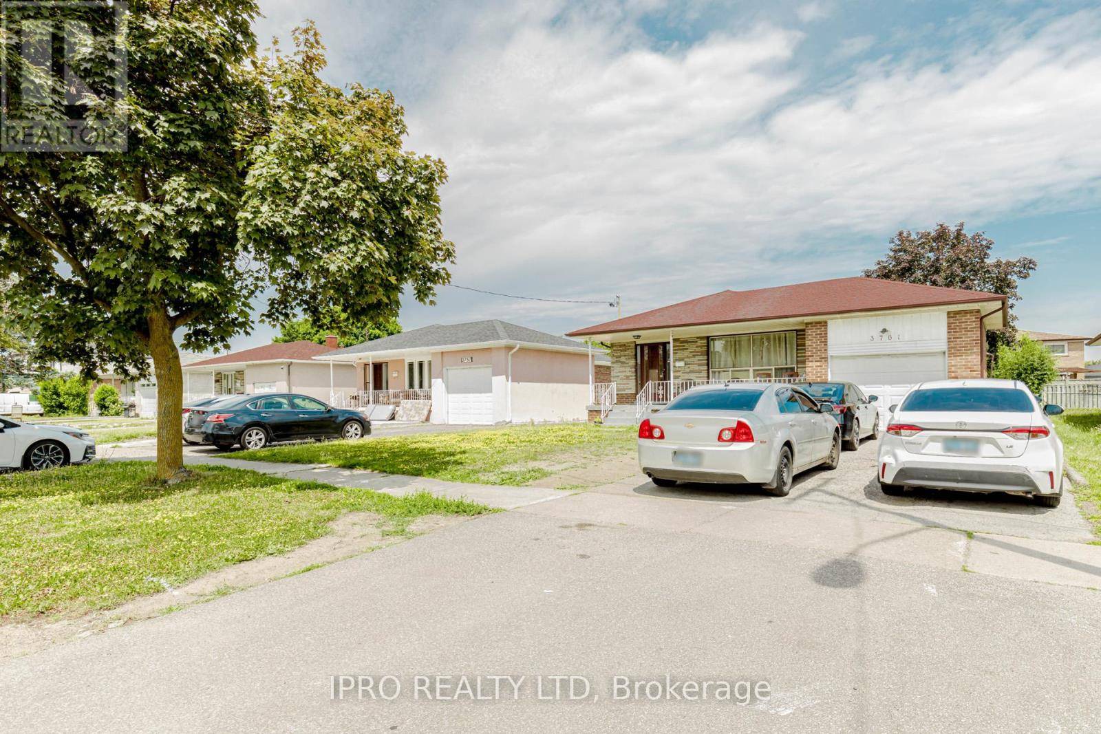 Mississauga (malton), ON L4T1Y6,3761 MORNING STAR DRIVE