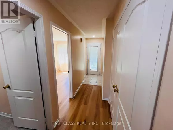 Mississauga (churchill Meadows), ON L5M0E7,3985 Eglinton AVE West #20