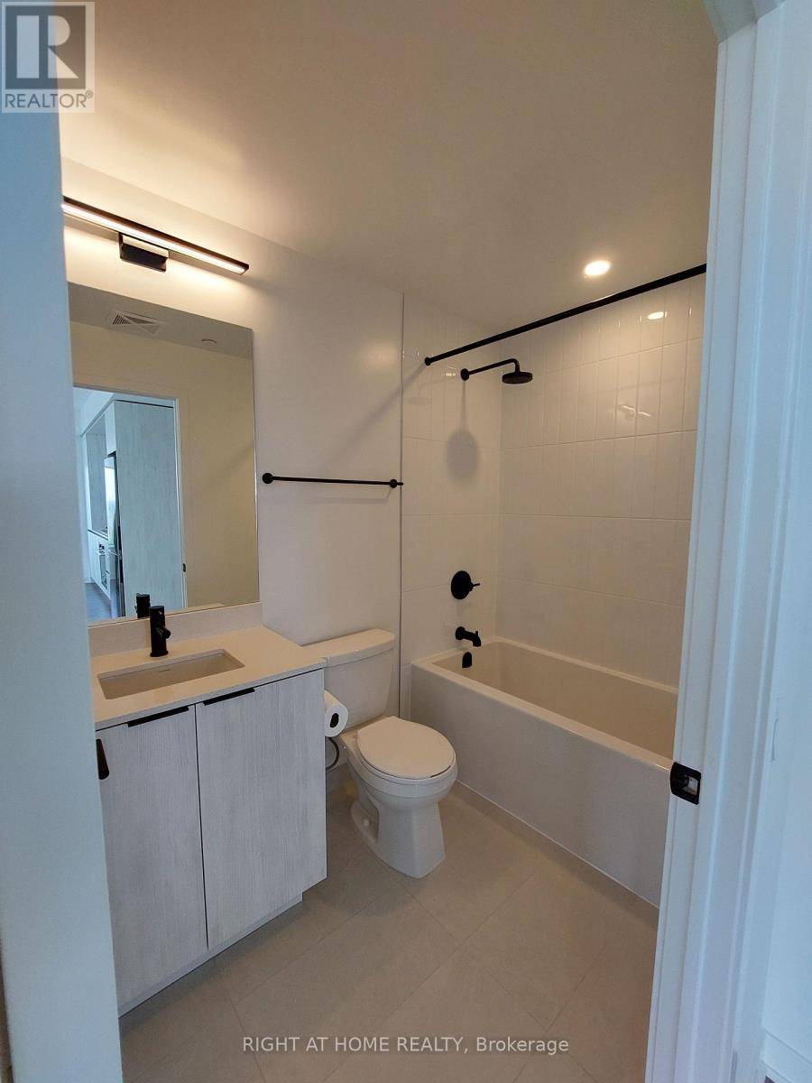 Mississauga (erin Mills), ON L5M2T2,2495 Eglinton Ave W AVE #911