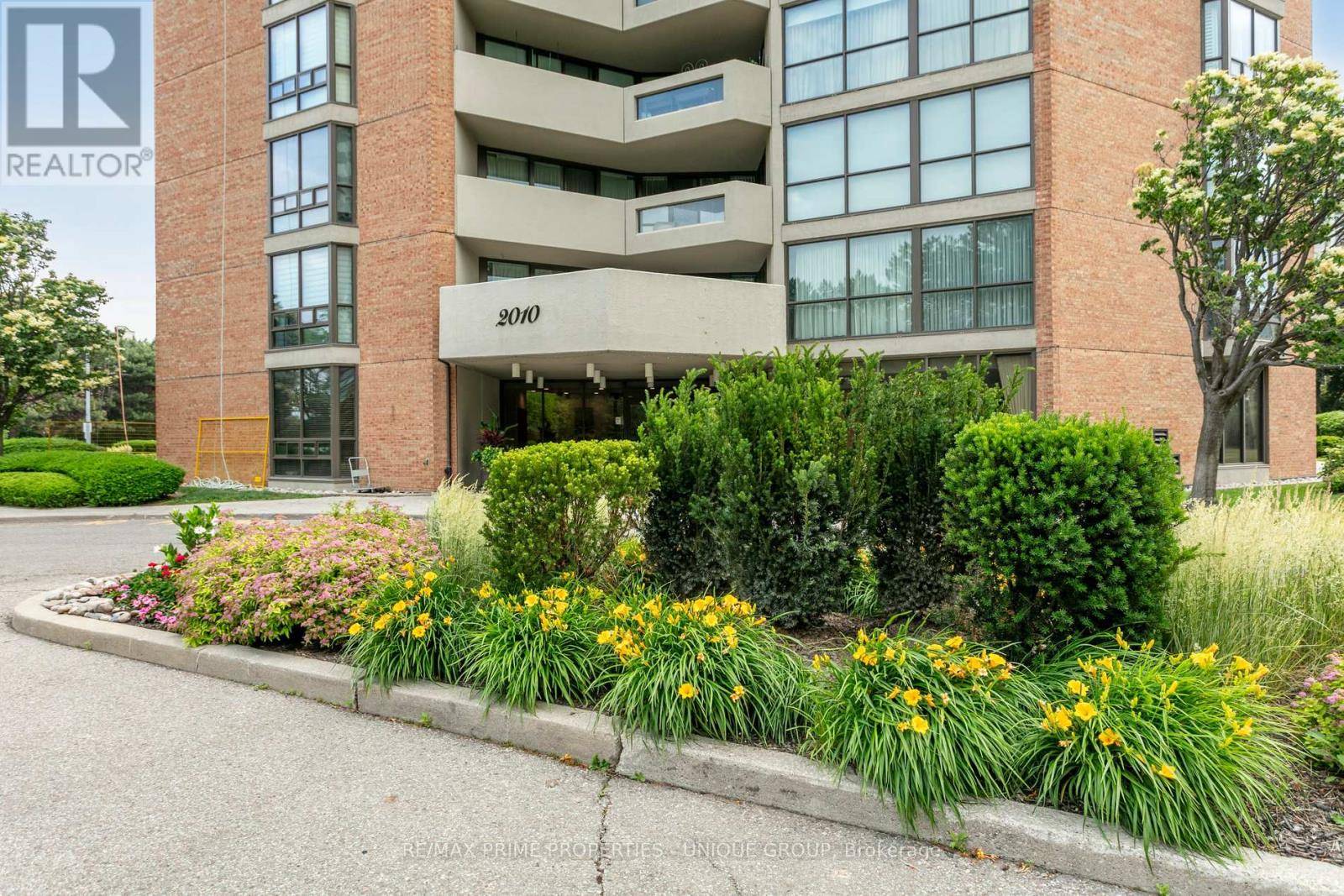 Toronto (kingsview Village-the Westway), ON M9P3S8,2010 Islington AVE #405