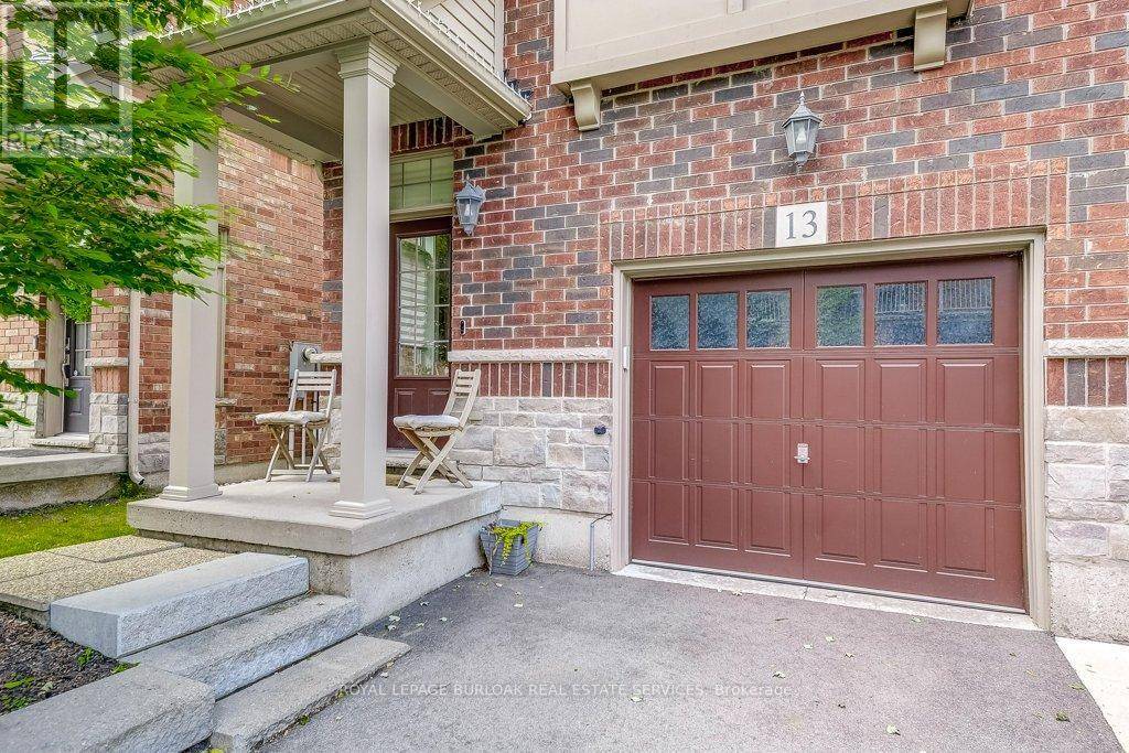 Burlington (headon), ON L7M0V4,4165 Upper Middle RD #13