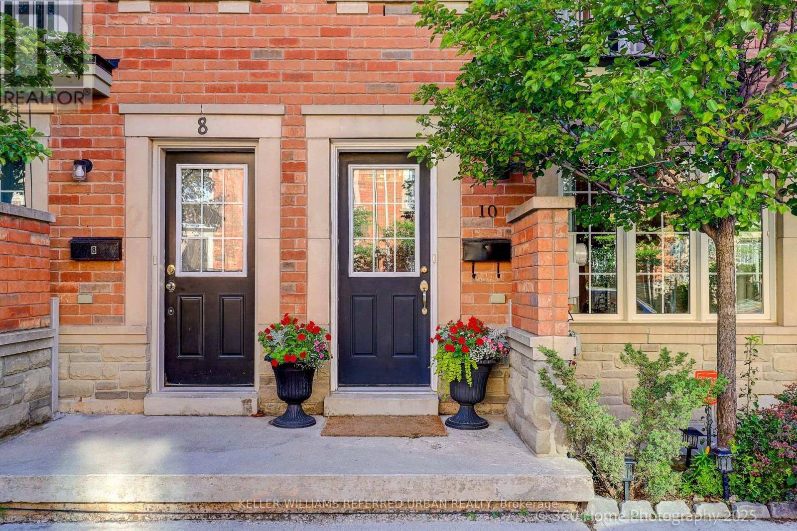 10 ADAM OATES HEIGHTS, Toronto (downsview-roding-cfb), ON M3L0G3