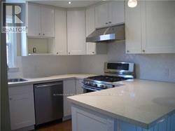 Toronto (stonegate-queensway), ON M8Z4M2,43 ROTHSAY AVENUE