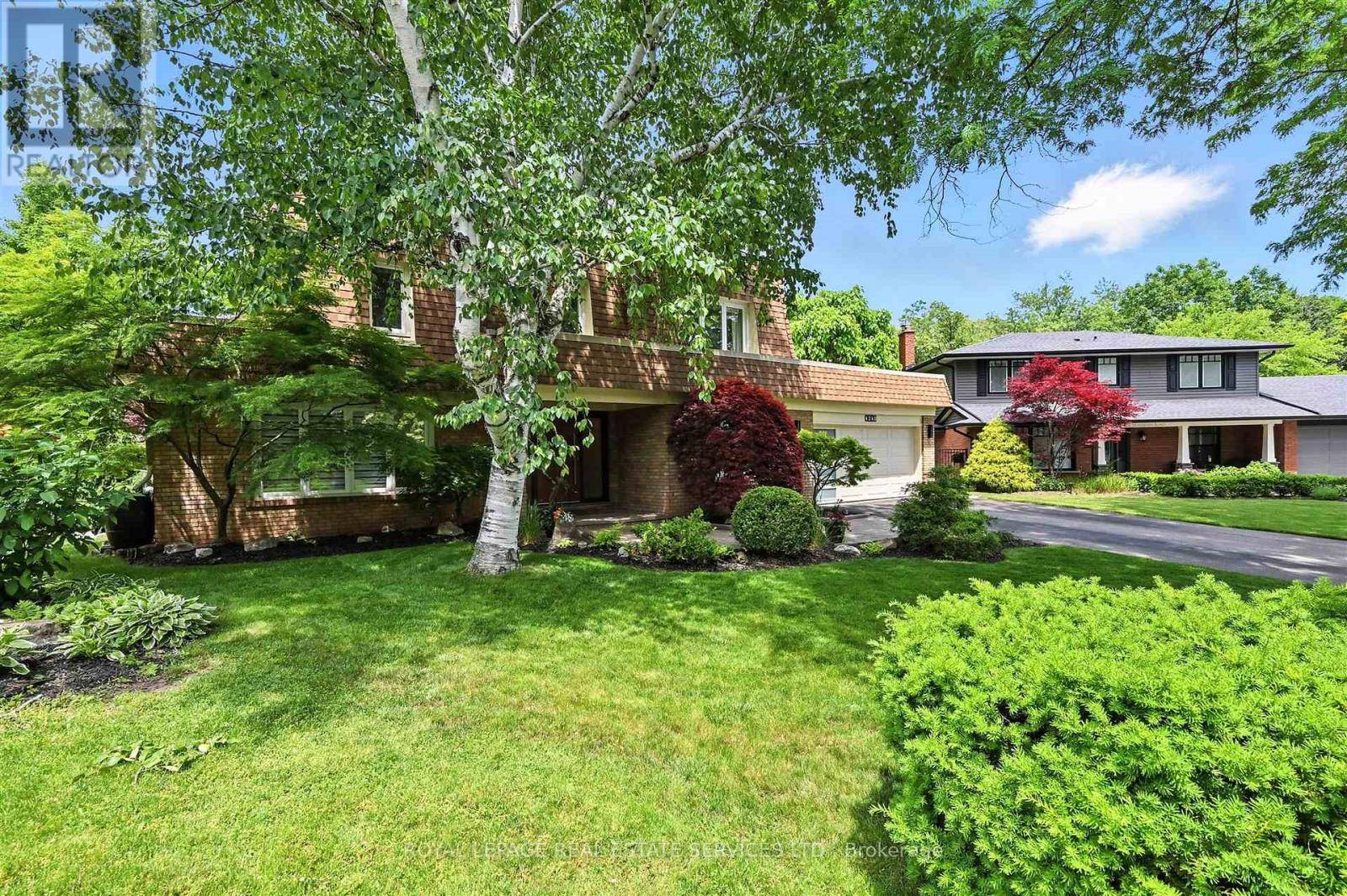 Burlington (shoreacres), ON L7L1P8,4240 DUNVEGAN ROAD