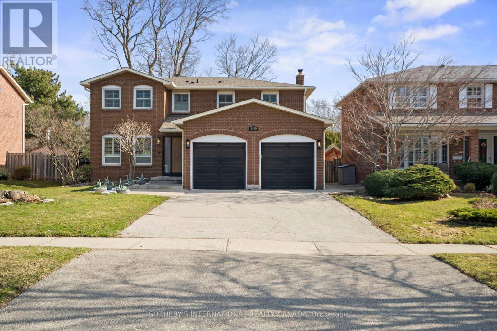 1489 JASMINE CRESCENT, Oakville (fa Falgarwood), ON L6H3H2