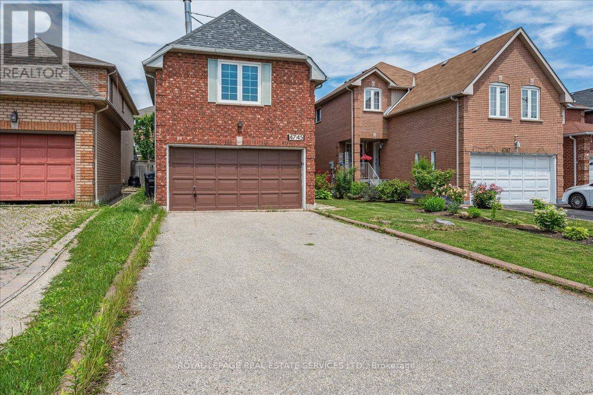 4745 ROSEBUSH ROAD, Mississauga (east Credit), ON L5M5H4