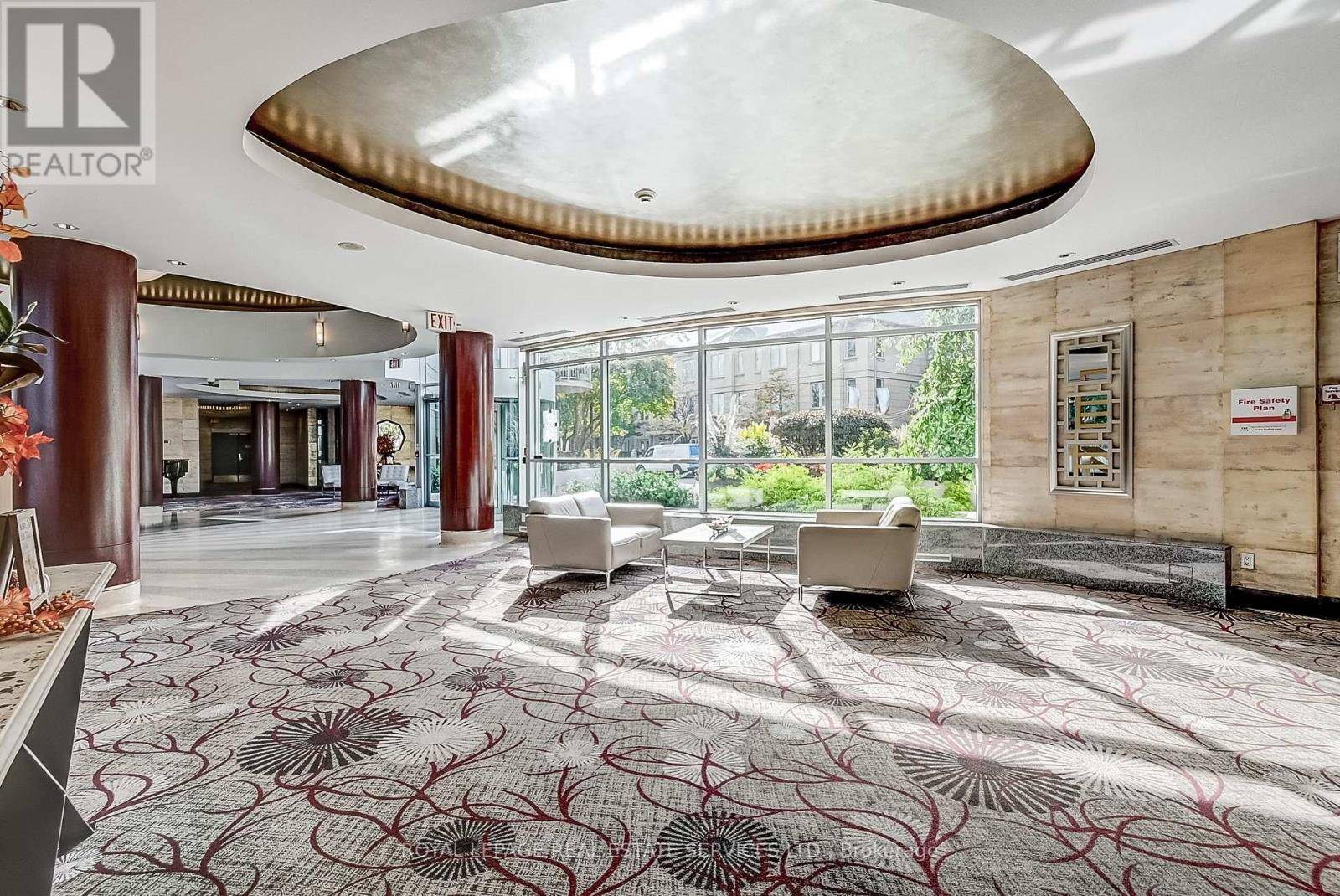 Toronto (mimico), ON M8V4B2,2111 Lake Shore BLVD West #1620