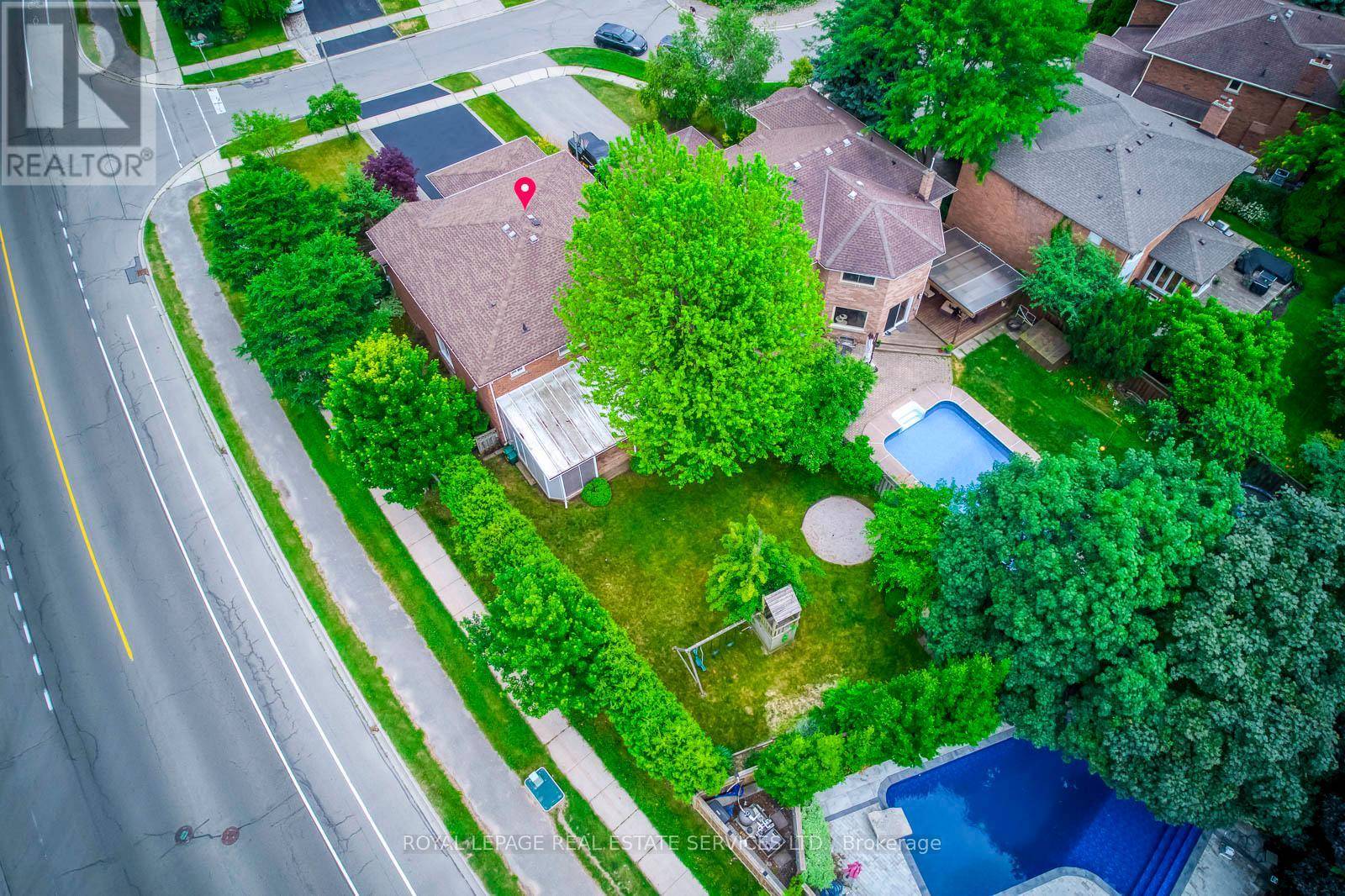 Oakville (ga Glen Abbey), ON L6M2B1,1143 CHAPELTON PLACE