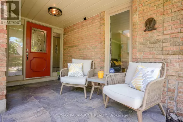 Brampton (snelgrove), ON L6Z1T6,44 CAIRNMORE COURT