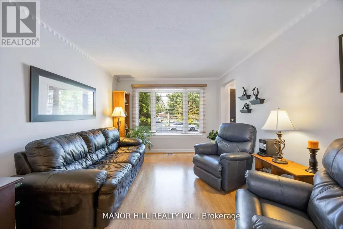 Toronto (stonegate-queensway), ON M8Z4E9,31 CHARTWELL ROAD