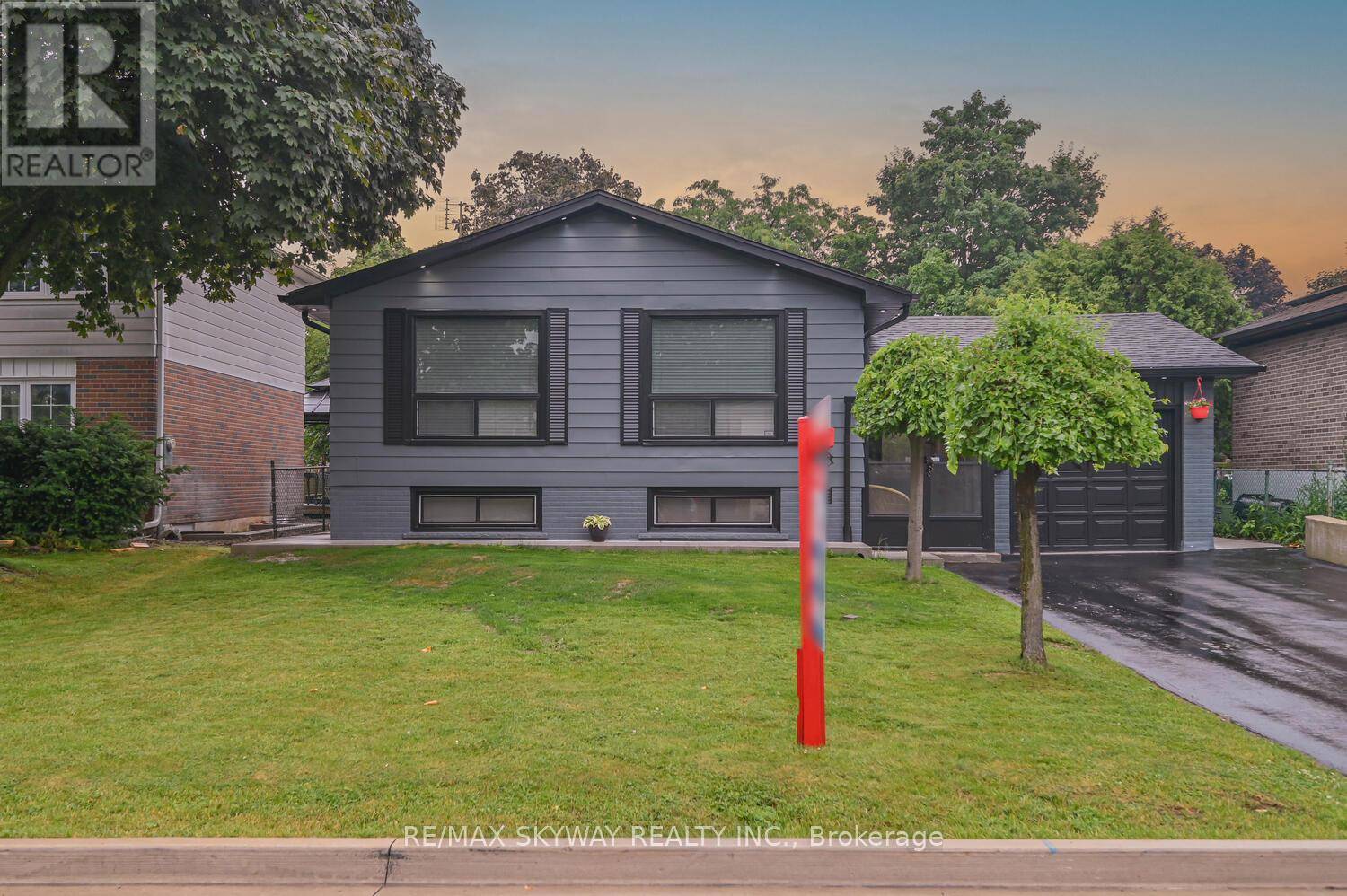 Brampton (brampton East), ON L6W1C1,20 TERRA COTTA CRESCENT