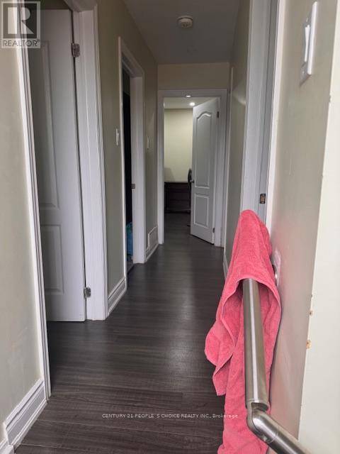 Mississauga (malton), ON L4T1Z3,3038 CORAL DRIVE