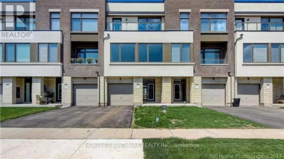 Oakville (go Glenorchy), ON L6H0L7,302 SQUIRE CRESCENT
