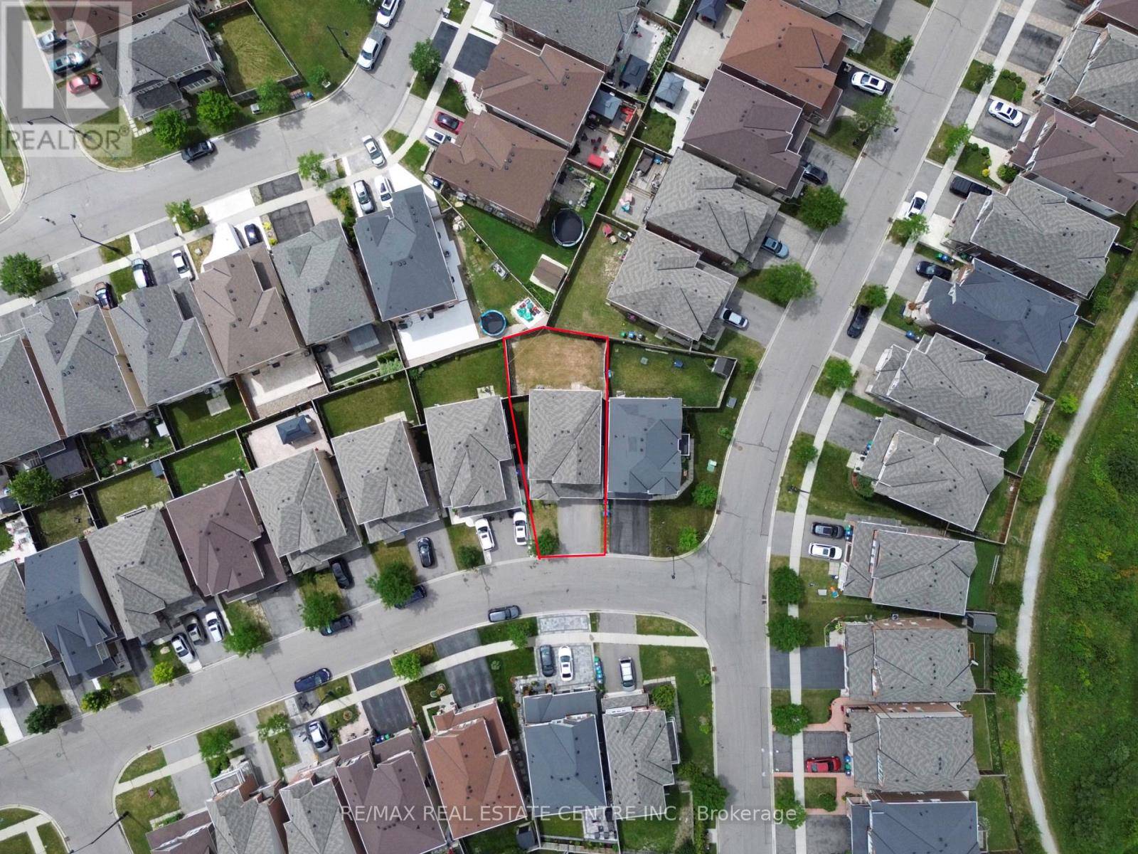 Brampton (northwest Brampton), ON L7A0G2,25 GILTSPUR DRIVE