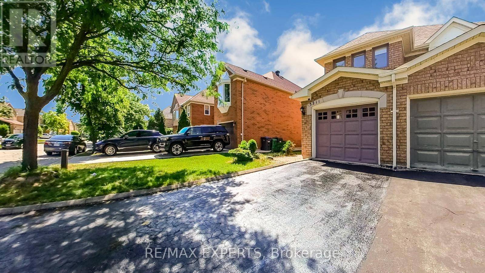 Mississauga (lisgar), ON L5N7C9,3211 CORALBEAN PLACE