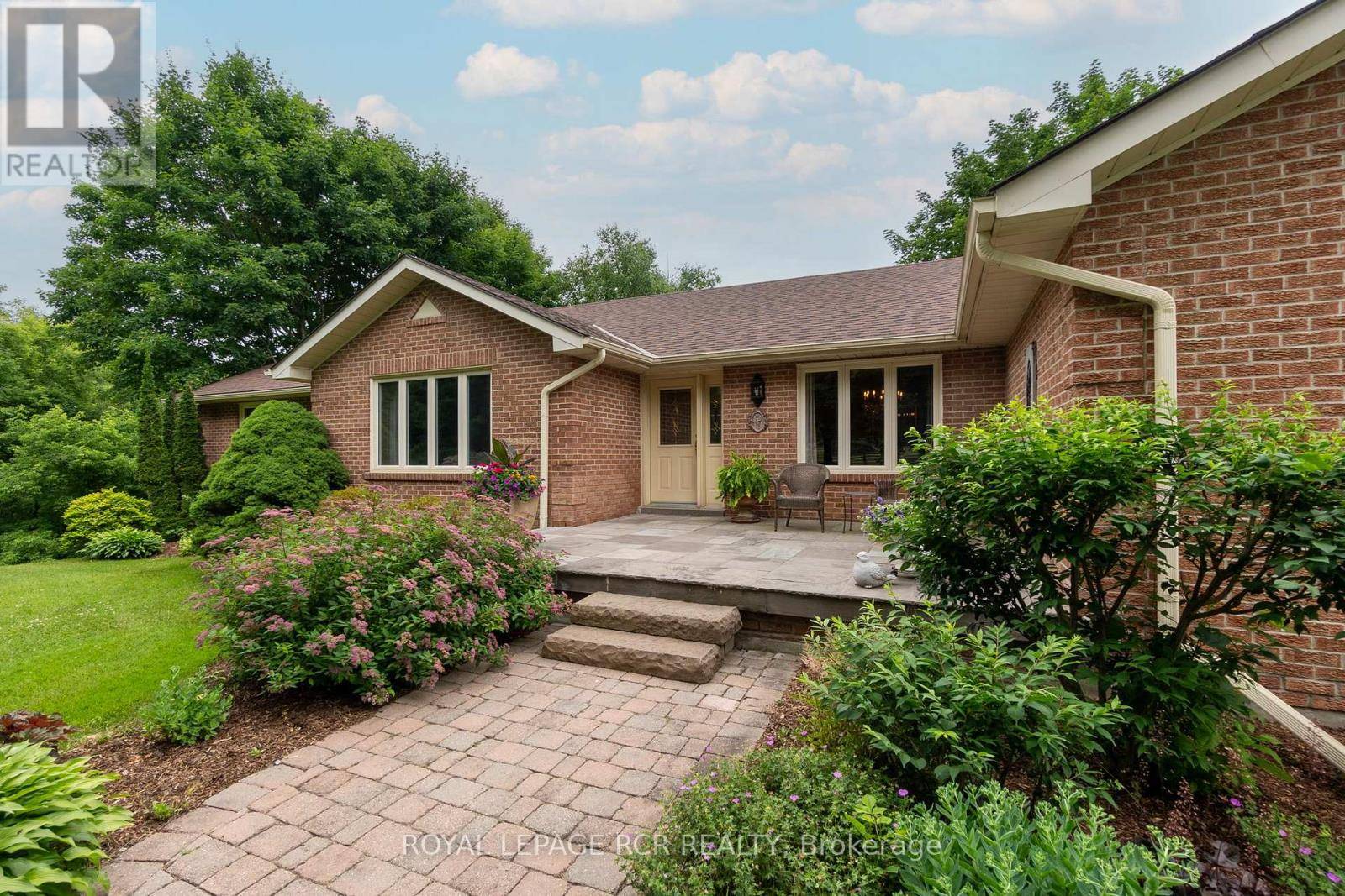 Caledon (palgrave), ON L7E3R9,10989 HALLS LAKE SIDE ROAD