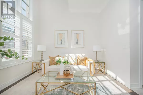 Oakville (go Glenorchy), ON L6H7C5,3187 DANIEL WAY