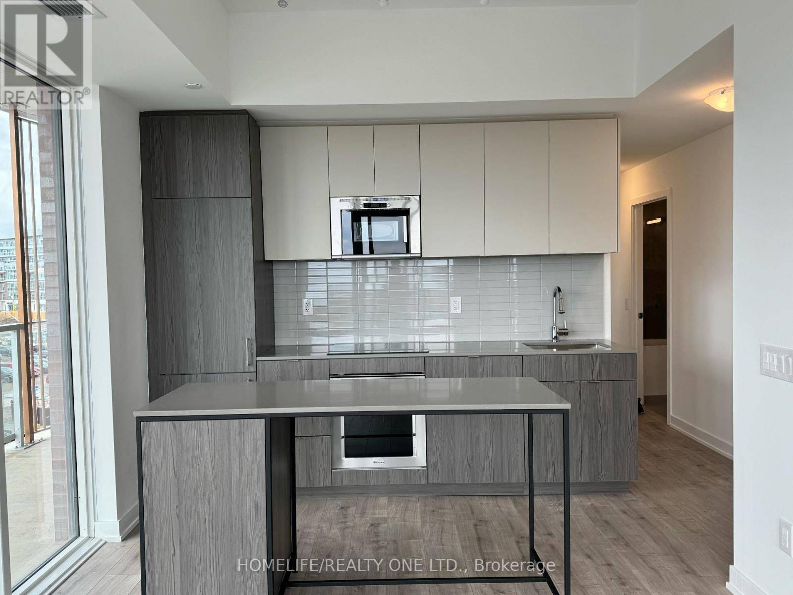 220 Missinnihe WAY #421, Mississauga (port Credit), ON L5H0A9