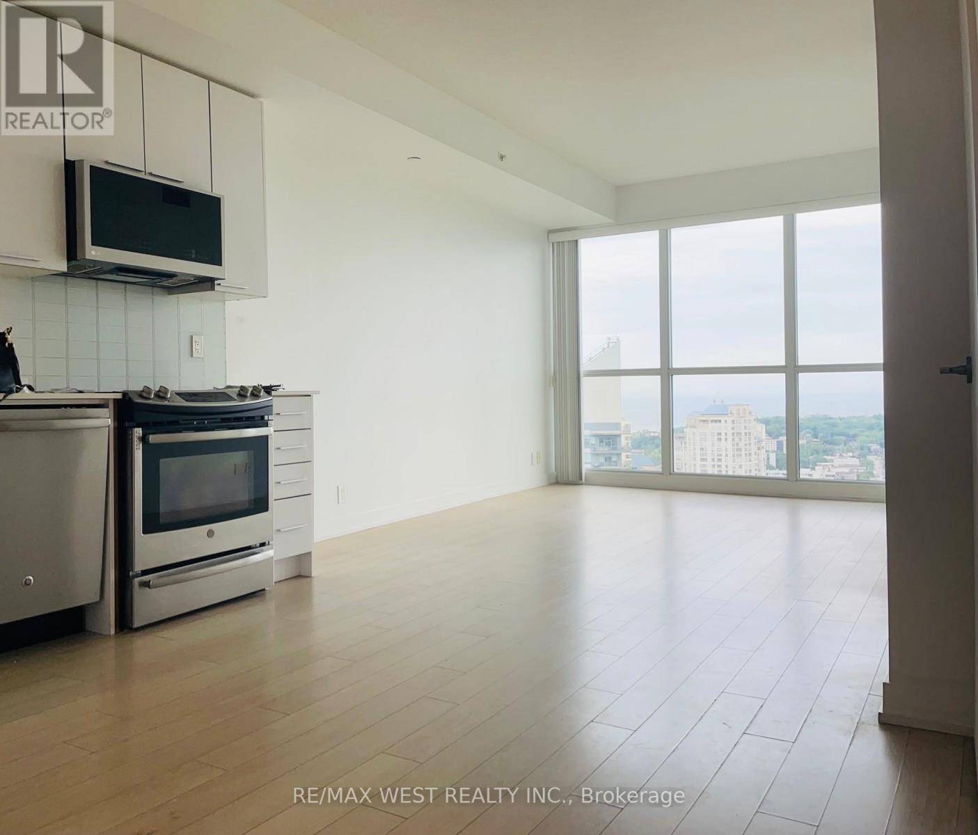 Toronto (mimico), ON M8V0H9,10 Park Lawn RD #3102