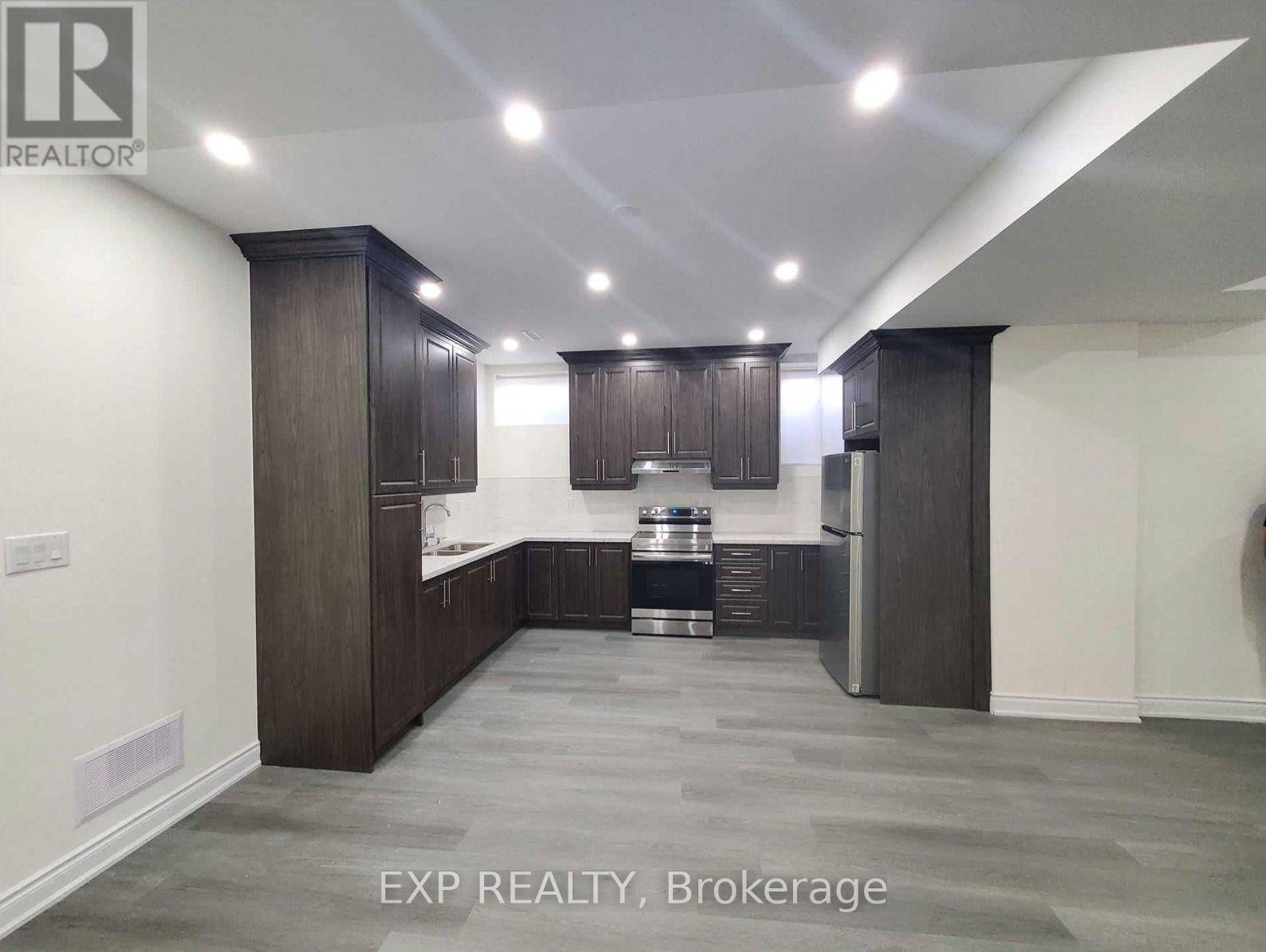 Brampton (bram East), ON L6P4L7,85 Degrey DR #(Bsmnt)