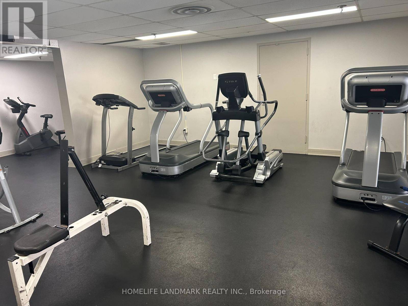 Mississauga (sheridan), ON L5K2C8,2095 Roche CT #284