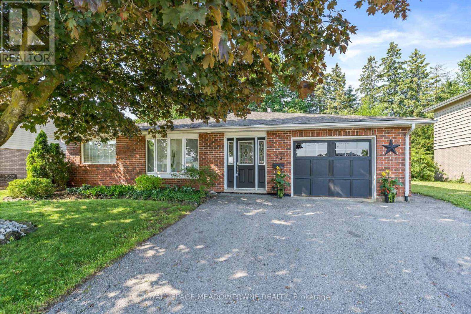 32 JOYCELYN CRESCENT, Halton Hills (georgetown), ON L7G2S4