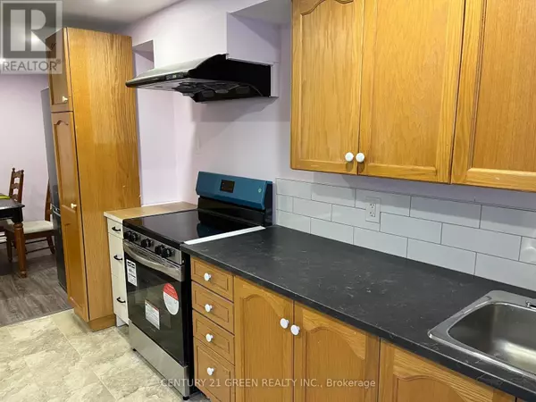Mississauga (hurontario), ON L5R2W2,5091 Sunray DR #Bsmt