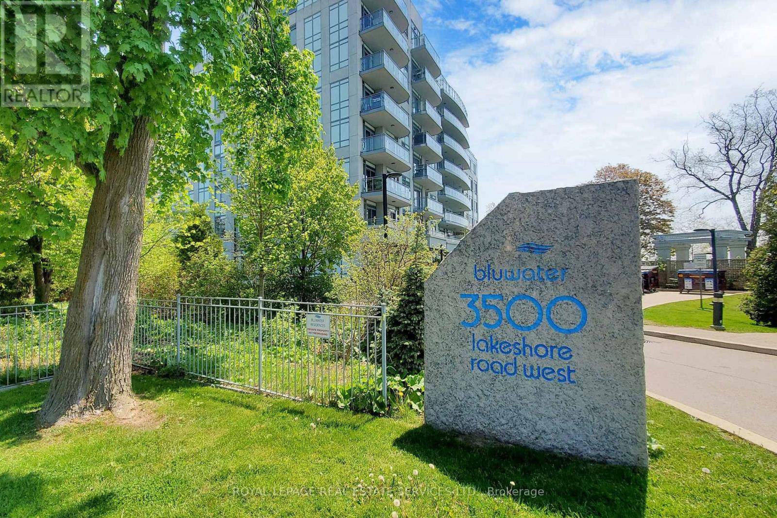 Oakville (br Bronte), ON L6L0B4,3500 Lakeshore RD West #417