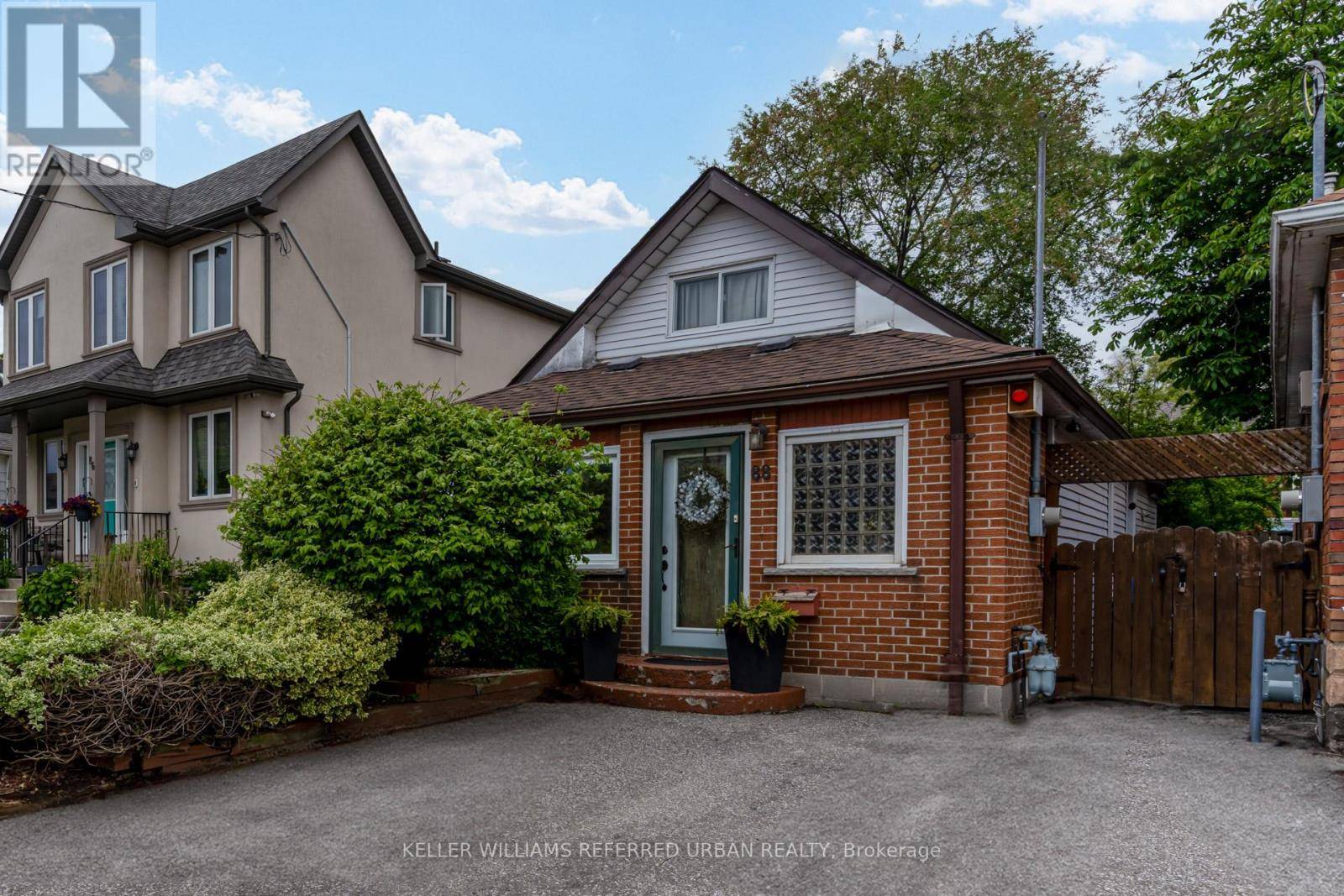 Toronto (new Toronto), ON M8V3K1,88 SIXTEENTH STREET