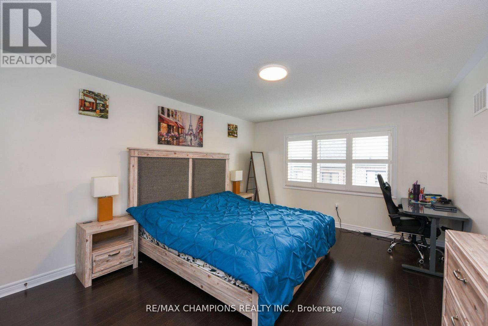Brampton (northwest Brampton), ON L7A4L3,57 FANN DRIVE