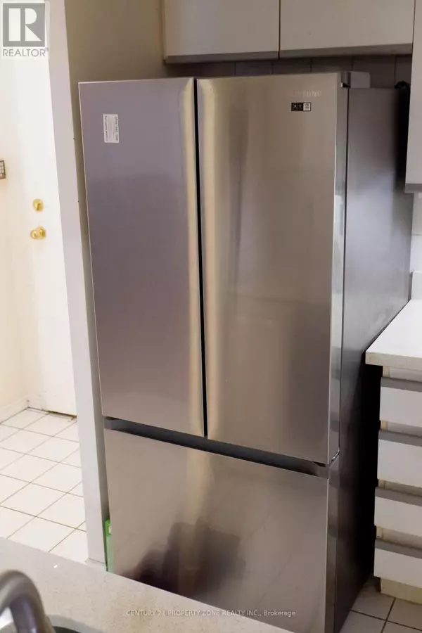 Mississauga (city Centre), ON L5B3Y6,285 Enfield PL #1410