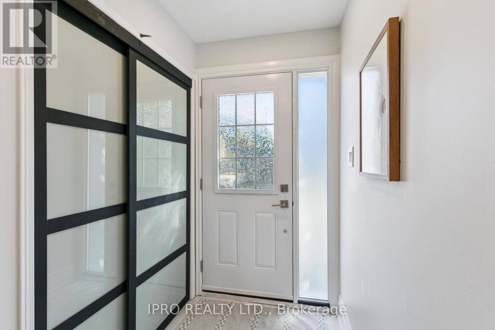 Mississauga (hurontario), ON L4Z3W8,455 Apache CT #39