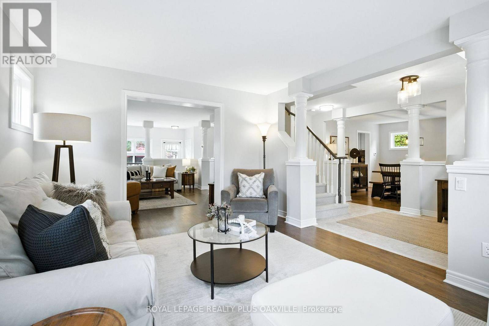 Oakville (ro River Oaks), ON L6H6L5,232 LEXINGTON ROAD