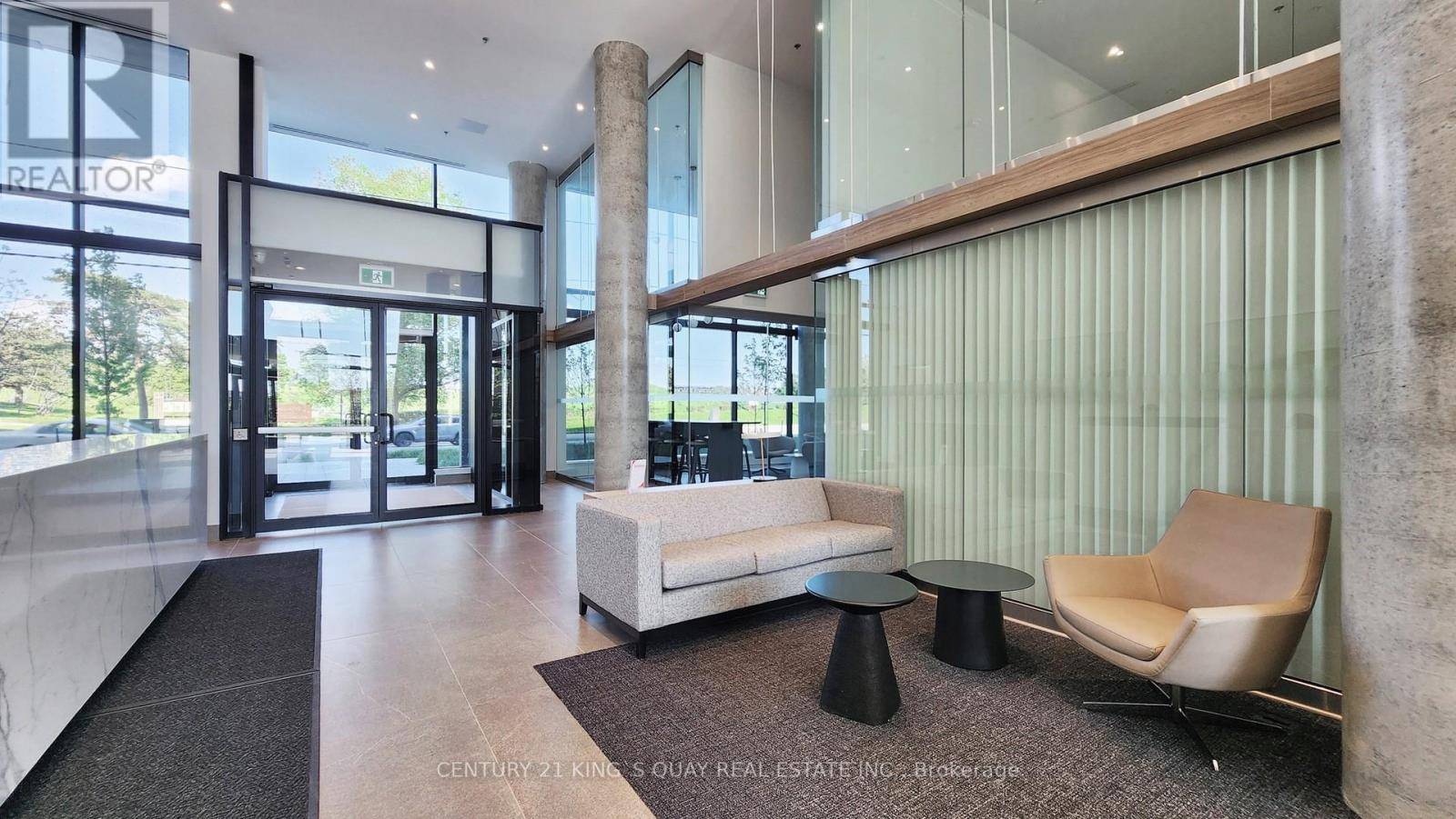 Toronto (downsview-roding-cfb), ON M3M0E1,3100 Keele ST #439