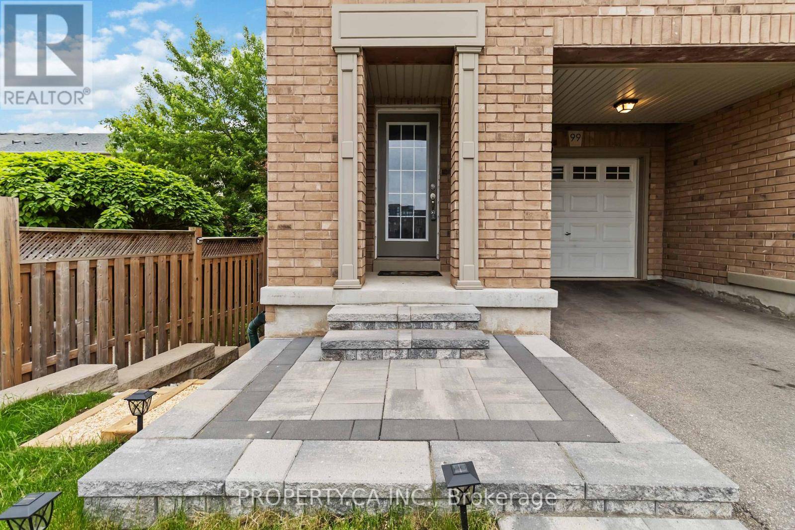 Oakville (wm Westmount), ON L6M0K4,2280 Baronwood DR #99