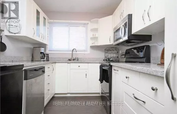 Brampton (central Park), ON L6S2C3,41 Hindquarter CT #Upper