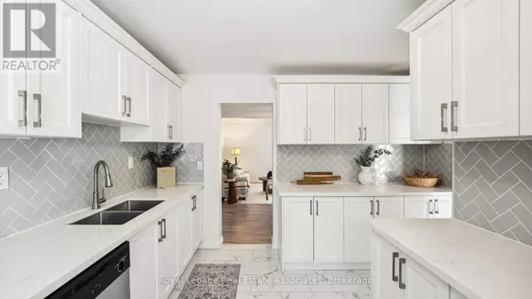 6855 Glen Erin DR #20, Mississauga (meadowvale), ON L5N1P6
