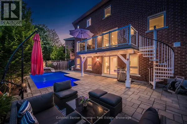 Burlington (orchard), ON L7L7B8,5248 NOVA CRESCENT