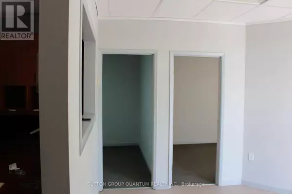 Mississauga (southdown), ON L5J4S9,2359 Royal Windsor DR #6