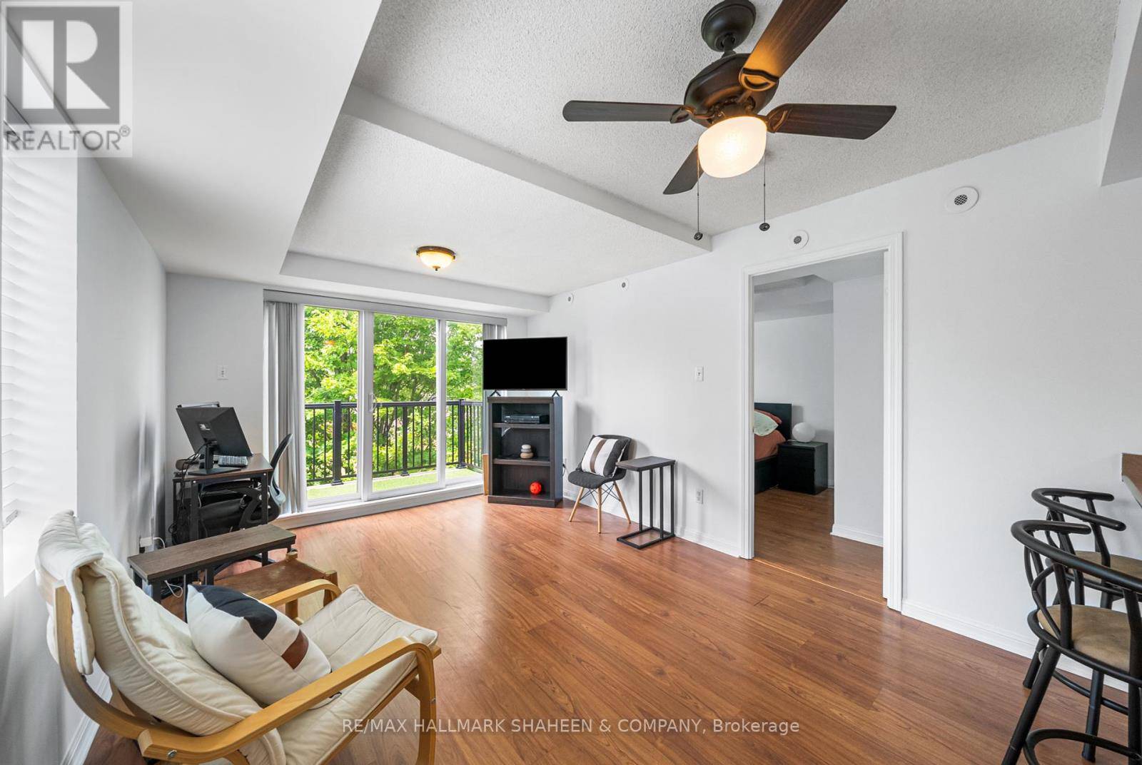 Toronto (downsview-roding-cfb), ON M3M0A2,55 George Appleton WAY #2117
