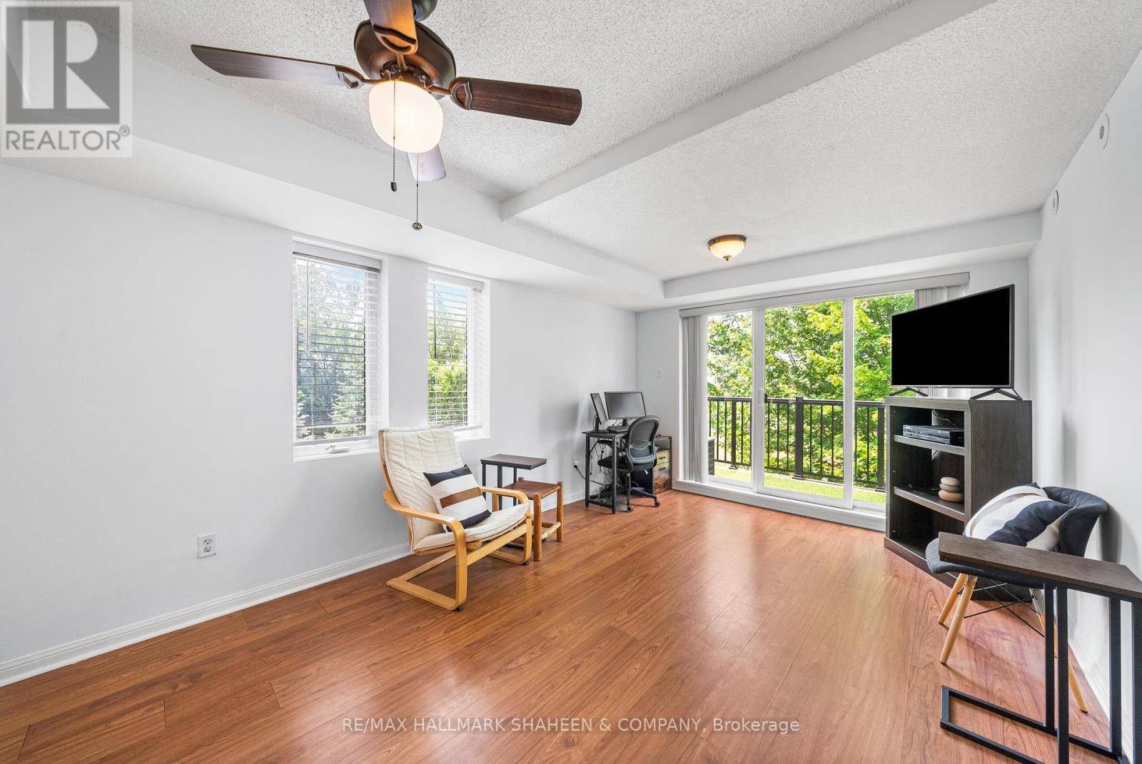 Toronto (downsview-roding-cfb), ON M3M0A2,55 George Appleton WAY #2117