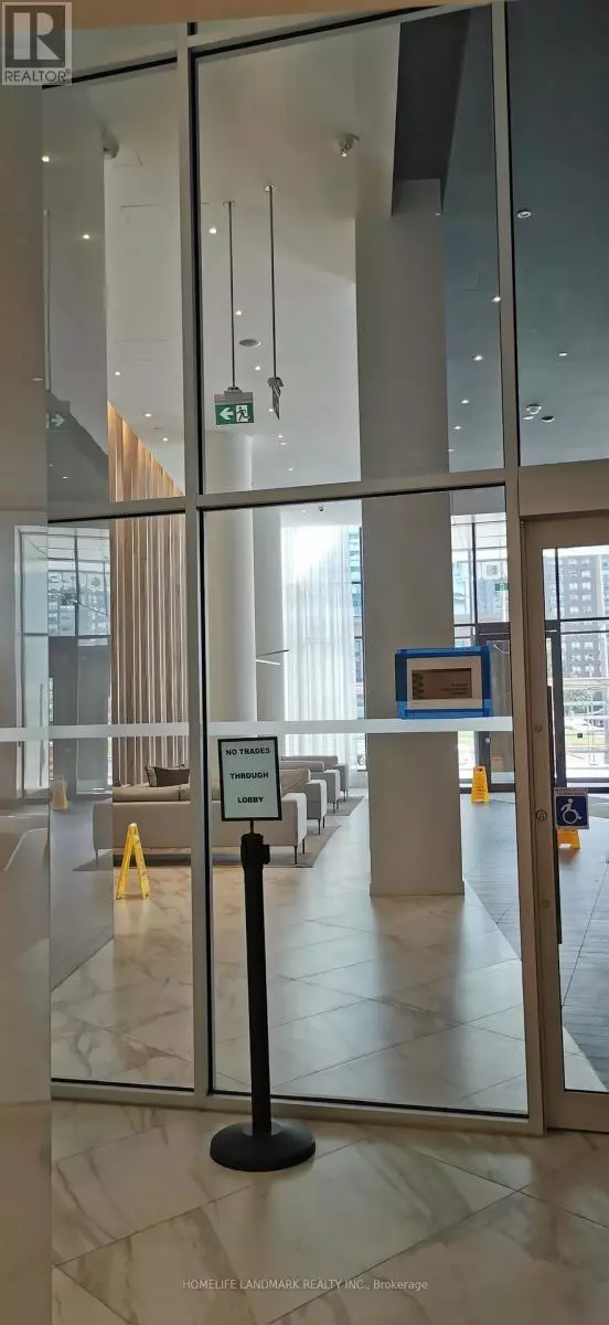Mississauga (city Centre), ON L5B0M3,3900 Confederation Pkwy #5008