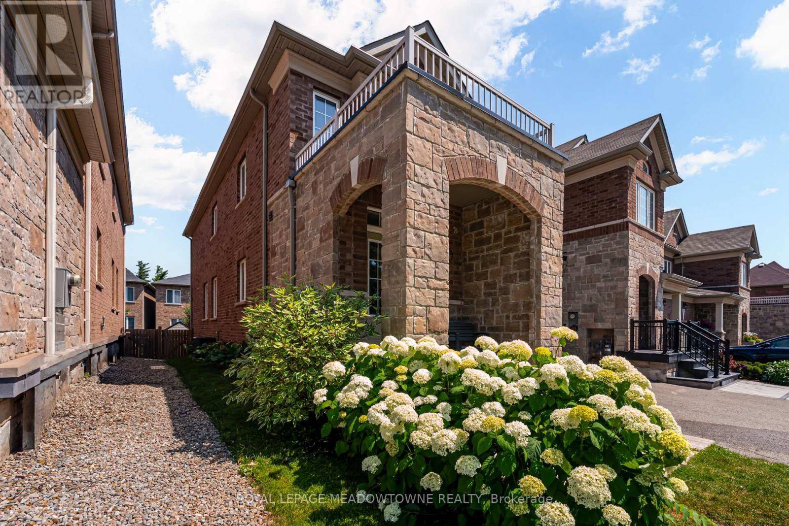 Halton Hills (georgetown), ON L7G4B6,43 RIDGEGATE CRESCENT