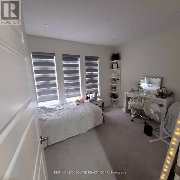 Milton (cb Cobban), ON L9E1P7,973 LOGAN DRIVE