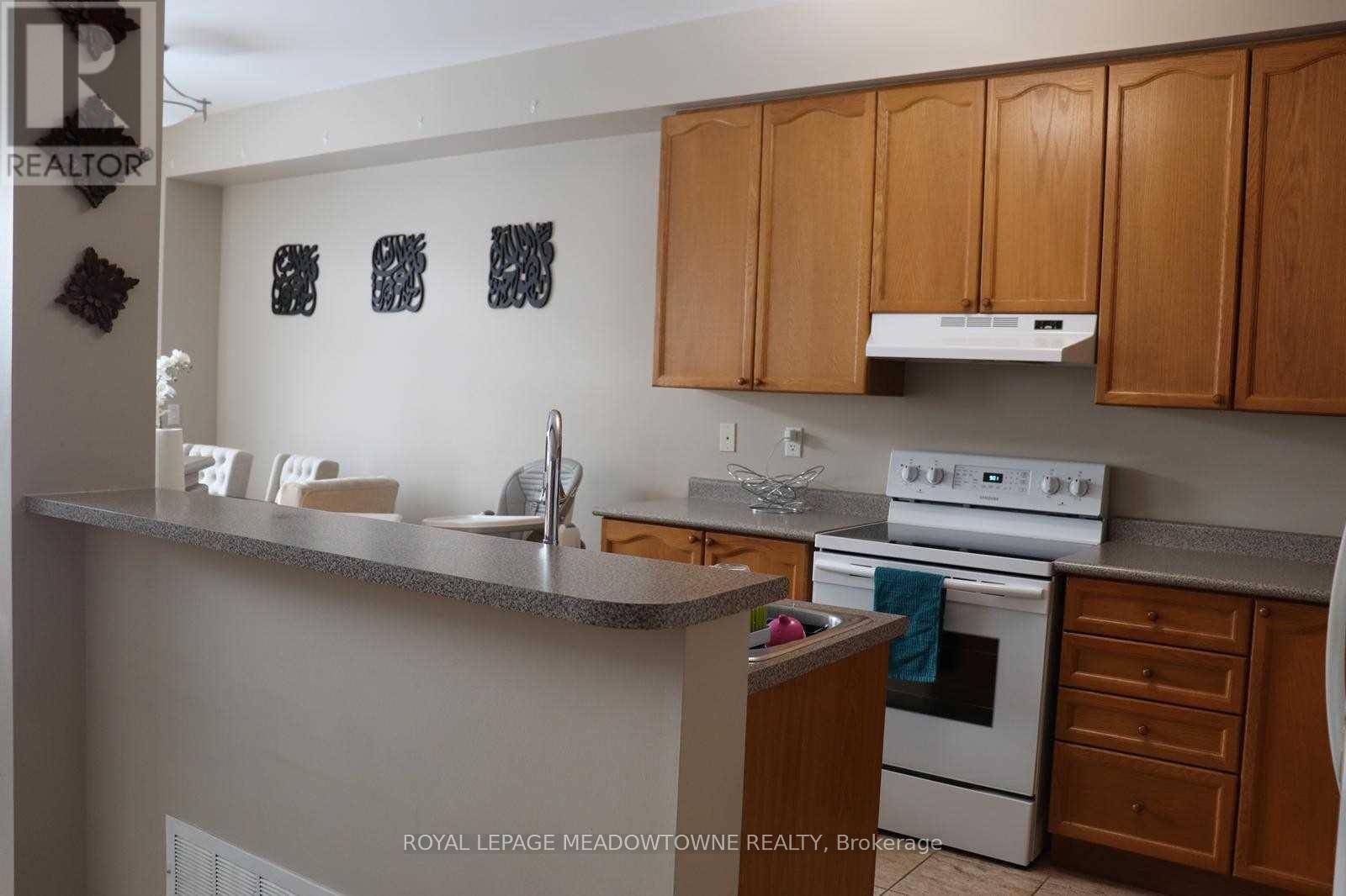Mississauga (churchill Meadows), ON L5M8A4,3890 SKYVIEW STREET