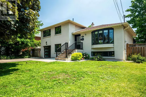 2122 BRIDGE ROAD, Oakville (wo West), ON L6L2G1