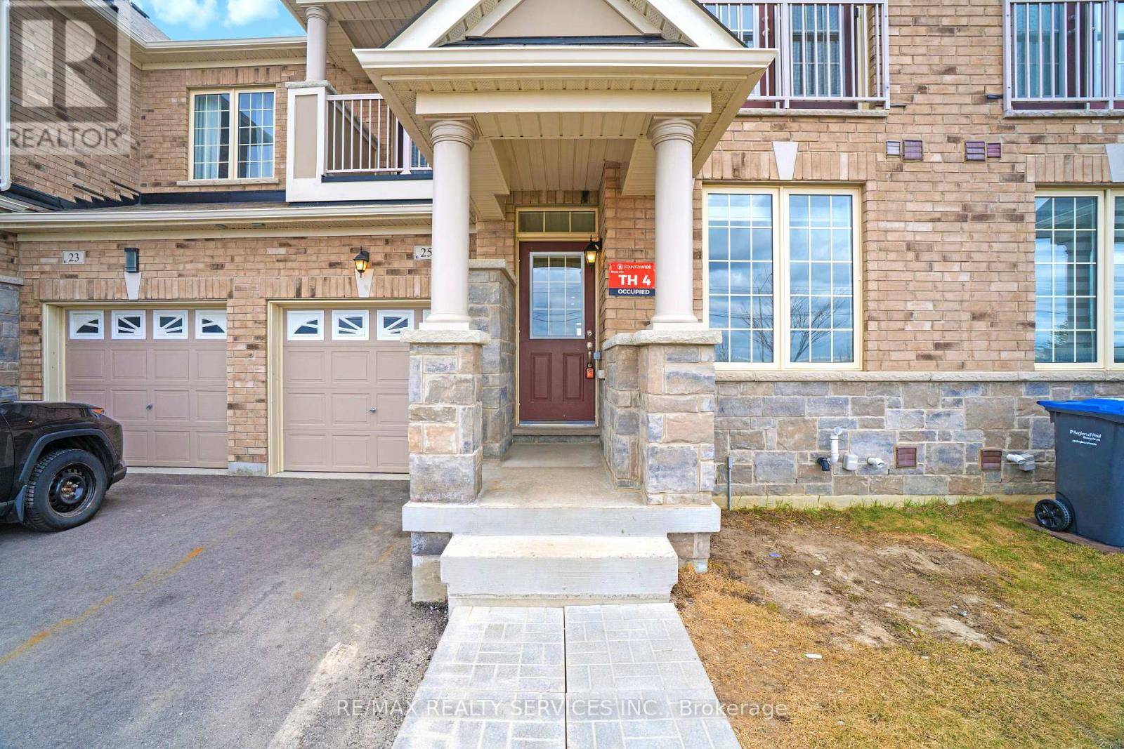 Brampton (sandringham-wellington North), ON L6R4B2,25 ENCLAVE TRAIL S